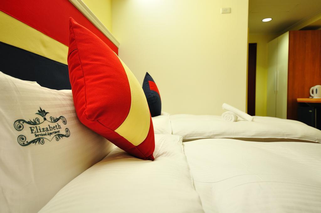 Elizabeth Hotel Tchaj-čung Pokoj fotografie