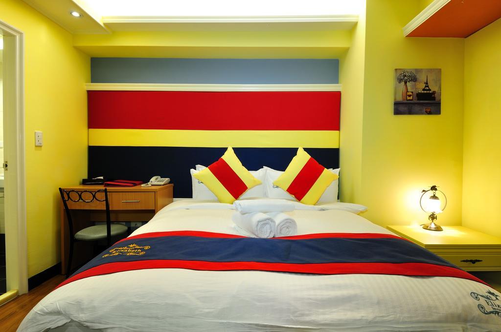 Elizabeth Hotel Tchaj-čung Pokoj fotografie