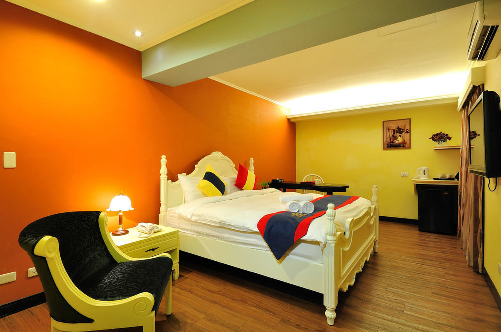 Elizabeth Hotel Tchaj-čung Exteriér fotografie