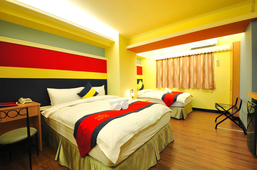 Elizabeth Hotel Tchaj-čung Exteriér fotografie