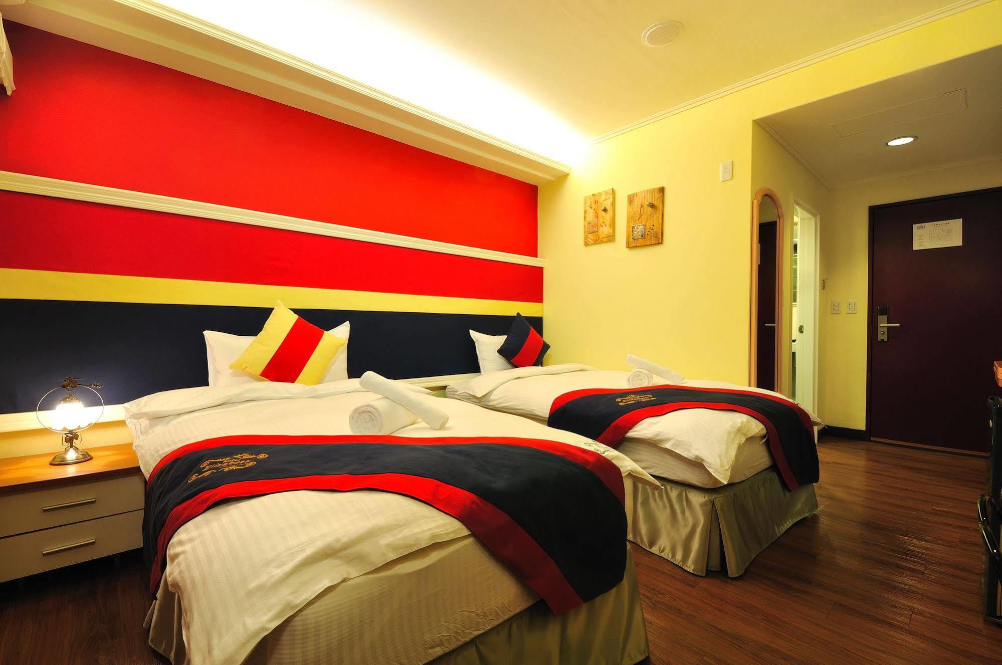 Elizabeth Hotel Tchaj-čung Exteriér fotografie
